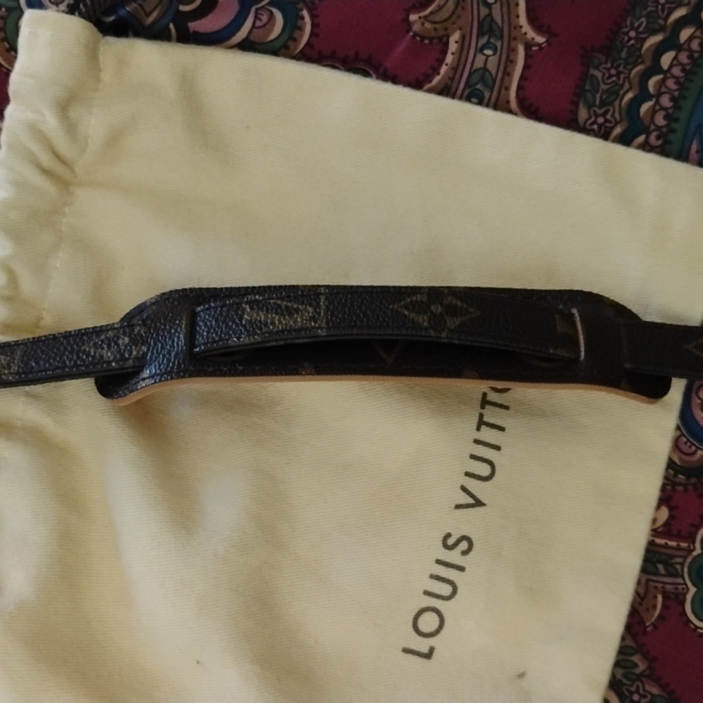 Authentic Louis Vuitton Monogram Strap - Picture 4 of 12